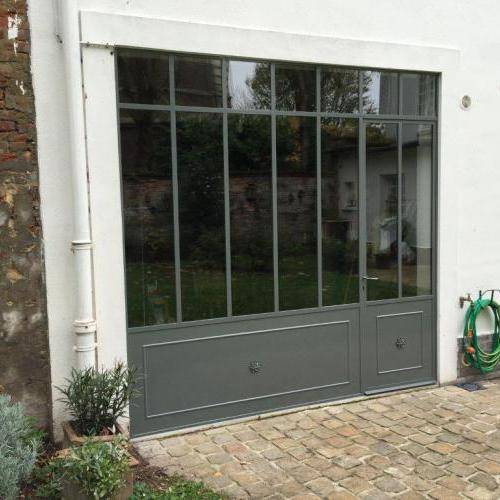 Porte vitrée